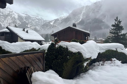 Foto 25 - Appartamento con 2 camere da letto a Chamonix-Mont-Blanc con vista sulle montagne