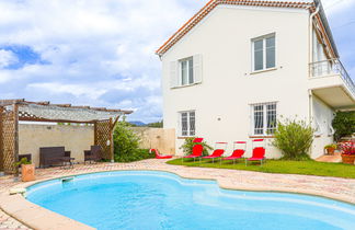 Photo 1 - Maison de 3 chambres à Nice avec piscine privée et vues à la mer