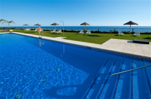 Foto 1 - Apartamento de 2 habitaciones en Torrox con piscina y vistas al mar