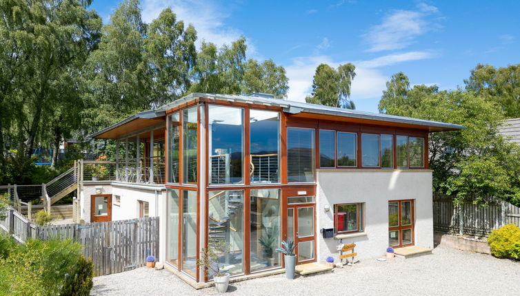 Photo 1 - Maison de 4 chambres à Aviemore avec jardin et terrasse