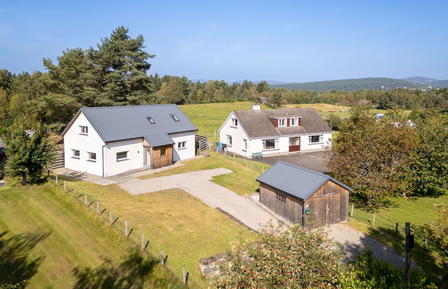 4 bedroom House in Nethy Bridge with garden - Photo 1
