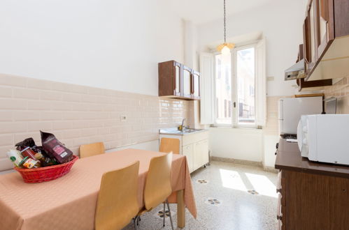 Foto 9 - Apartamento de 2 quartos em Roma