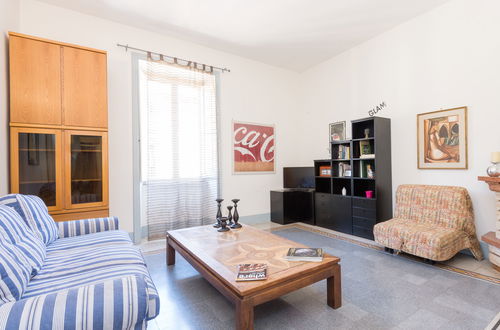 Foto 1 - Apartamento de 2 quartos em Roma