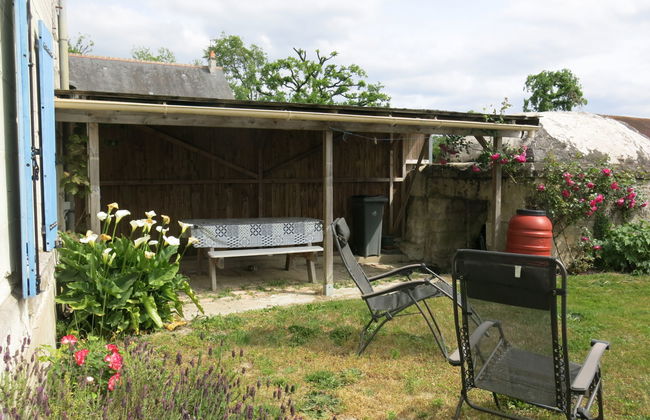 Maison de 1 chambre à Huismes avec jardin et terrasse - Photo 14