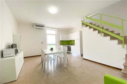 Foto 6 - Apartment mit 2 Schlafzimmern in Bolsena mit schwimmbad und garten