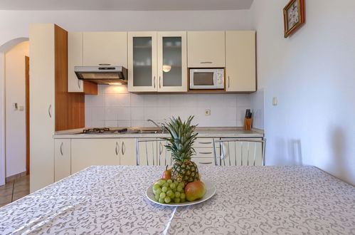 Photo 14 - 1 bedroom Apartment in Poreč with swimming pool and garden