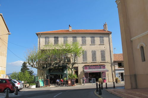 Photo 29 - Maison de 3 chambres à Hyères avec jardin et vues à la mer