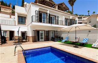 Photo 1 - Maison de 4 chambres à Almuñécar avec piscine privée et vues à la mer