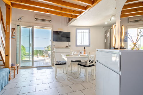 Foto 6 - Apartamento de 1 habitación en Fréjus con terraza y vistas al mar