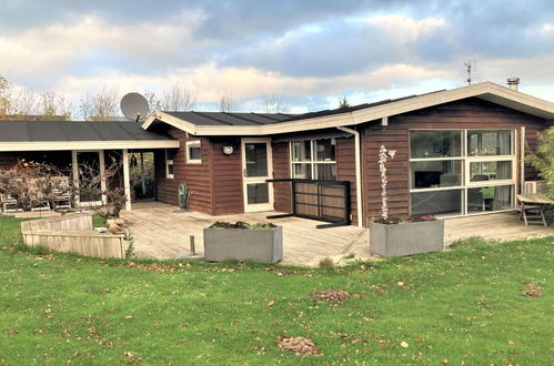 Photo 1 - Maison de 3 chambres à Frørup avec terrasse