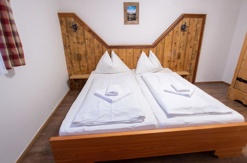 Foto 15 - Appartamento con 2 camere da letto a Pfarrwerfen con sauna e vista sulle montagne