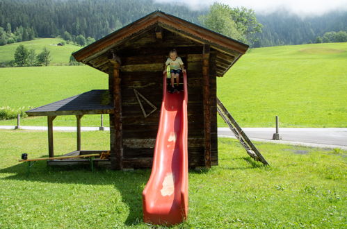 Photo 19 - Appartement de 2 chambres à Pfarrwerfen avec sauna et vues sur la montagne