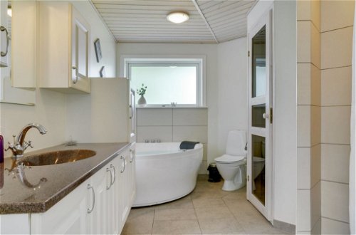 Foto 16 - Casa con 4 camere da letto a Hals con terrazza e sauna