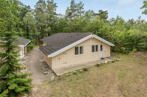 Photo 2 - Maison de 3 chambres à Glesborg avec terrasse et sauna