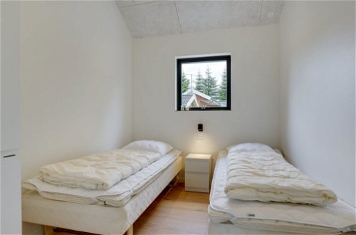 Foto 20 - Casa de 4 quartos em Hejls com terraço e sauna