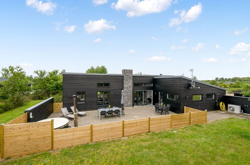 Foto 1 - Haus mit 4 Schlafzimmern in Tarm mit terrasse und sauna