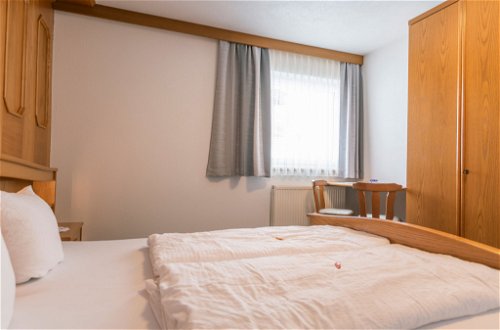 Foto 10 - Appartamento con 8 camere da letto a Kappl con vista sulle montagne
