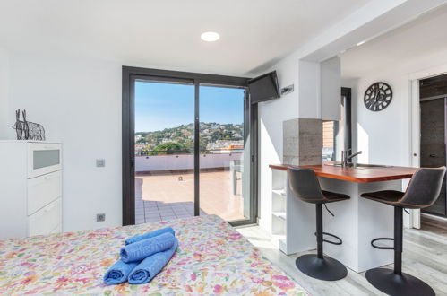 Foto 5 - Appartamento con 3 camere da letto a Calonge i Sant Antoni con piscina e vista mare