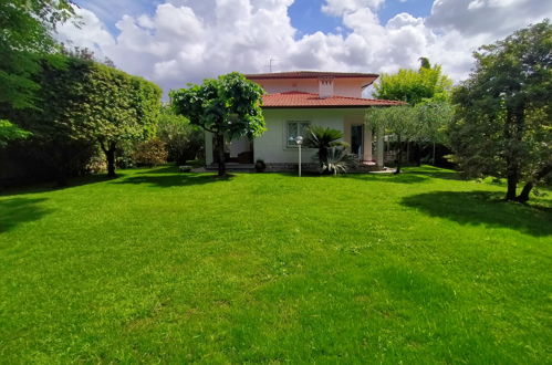 Photo 8 - 6 bedroom House in Forte dei Marmi with garden and sea view