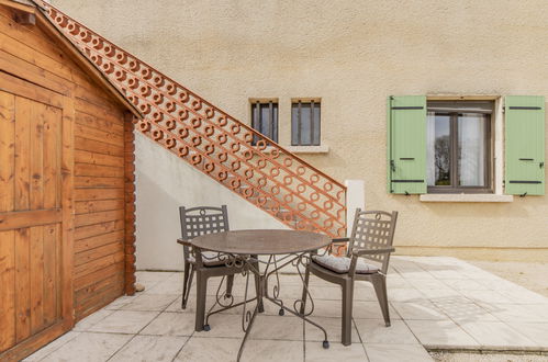 Photo 10 - Appartement de 1 chambre à Noves avec jardin et terrasse