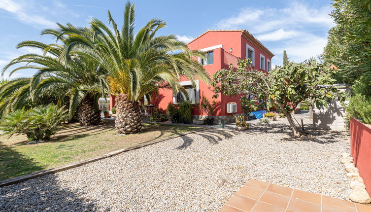 Photo 1 - Maison de 4 chambres à Peralada avec piscine privée et vues à la mer