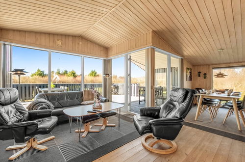 Foto 18 - Casa de 4 quartos em Tarm com terraço e sauna