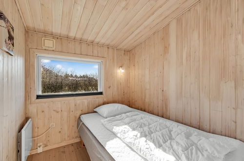 Foto 8 - Casa de 4 quartos em Tarm com terraço e sauna