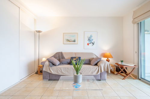 Foto 8 - Appartamento con 1 camera da letto a Cannes con giardino e vista mare