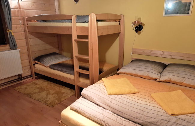Casa de 4 quartos em Desná com jardim e sauna - Foto 14