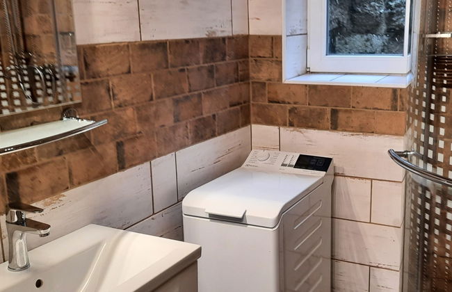 Casa de 4 quartos em Desná com jardim e sauna - Foto 28