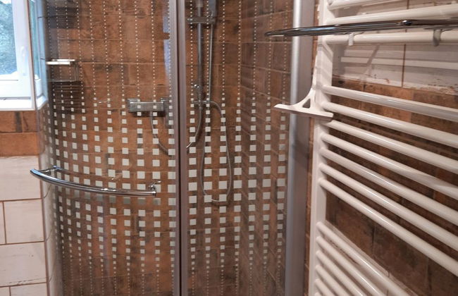 Casa de 4 quartos em Desná com jardim e sauna - Foto 32