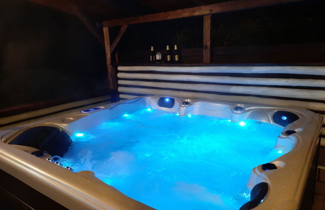 Casa de 4 quartos em Desná com jardim e sauna - Foto 48