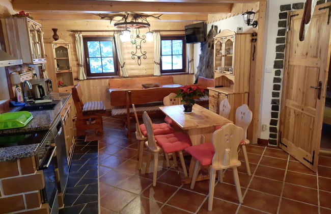 Casa de 4 quartos em Desná com jardim e sauna - Foto 11