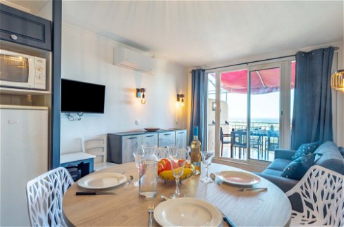 Foto 6 - Apartamento de 2 habitaciones en Grimaud con piscina y vistas al mar