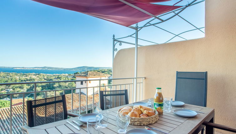 Foto 1 - Apartamento de 2 quartos em Grimaud com piscina e vistas do mar