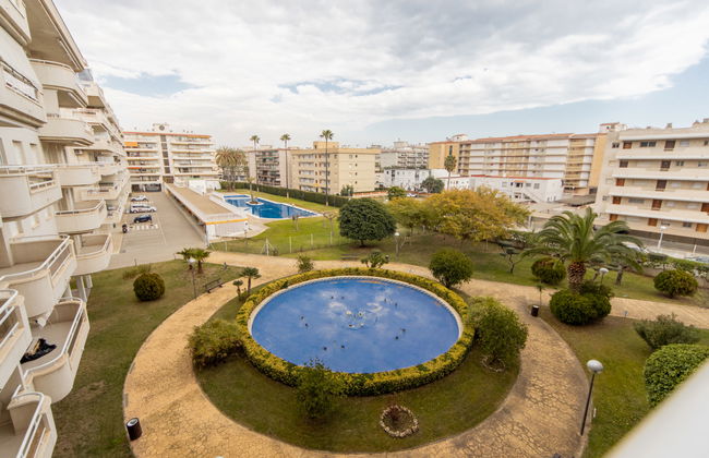 3 bedroom Apartment in Vila-seca with swimming pool and terrace - Photo 33