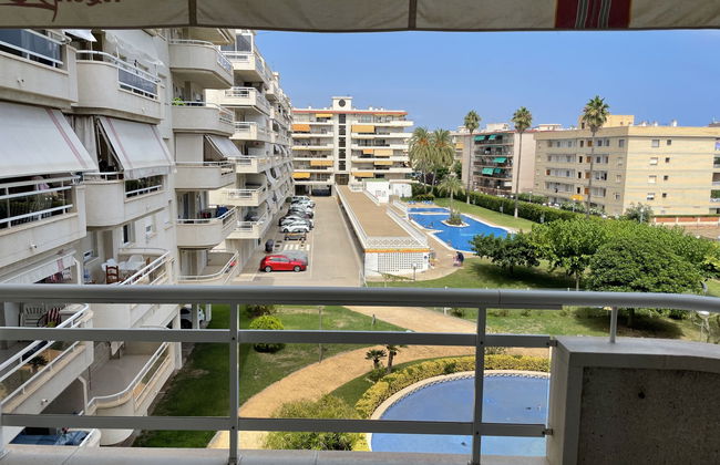 3 bedroom Apartment in Vila-seca with swimming pool and terrace - Photo 28