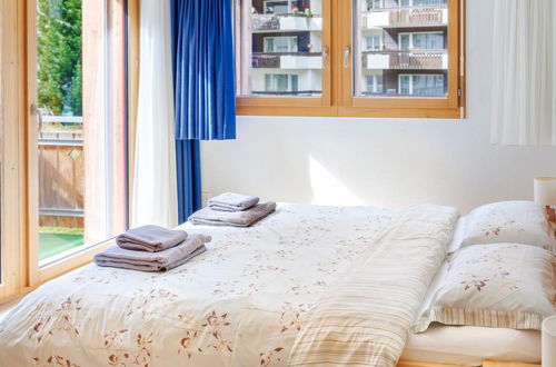 Foto 14 - Appartamento con 3 camere da letto a Saas-Fee