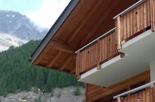 Foto 13 - Appartamento con 3 camere da letto a Saas-Fee