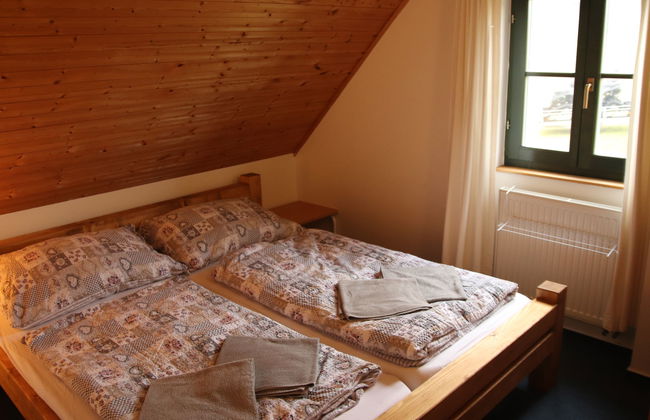 Casa de 3 quartos em Černý Důl com piscina e jardim - Foto 10