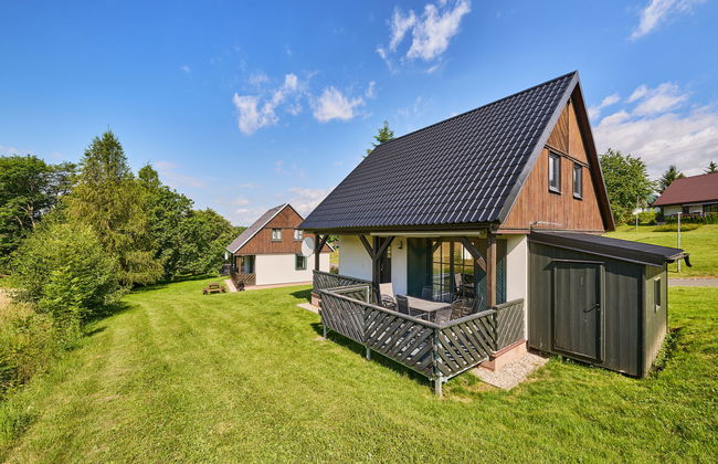 Casa de 3 quartos em Černý Důl com piscina e jardim - Foto 19