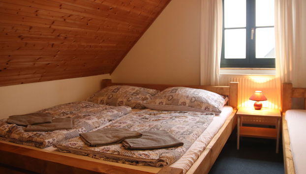 Casa de 3 quartos em Černý Důl com piscina e jardim - Foto 4
