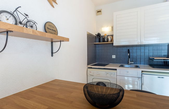 Apartamento de 2 quartos em Le Lavandou com jardim e terraço - Foto 7