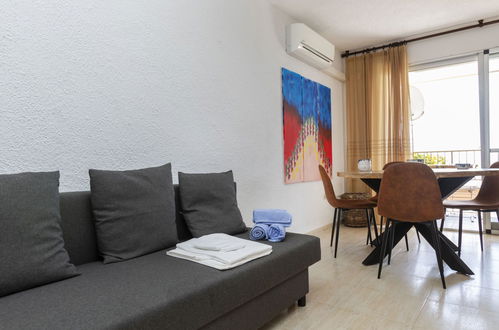 Photo 9 - 1 bedroom Apartment in Mont-roig del Camp with swimming pool and sea view