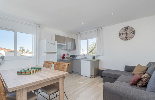 6 bedroom House in Castelló d'Empúries with private pool and garden - Photo 4