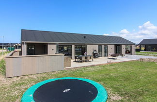 Photo 1 - Maison de 3 chambres à Løkken avec terrasse et bain à remous