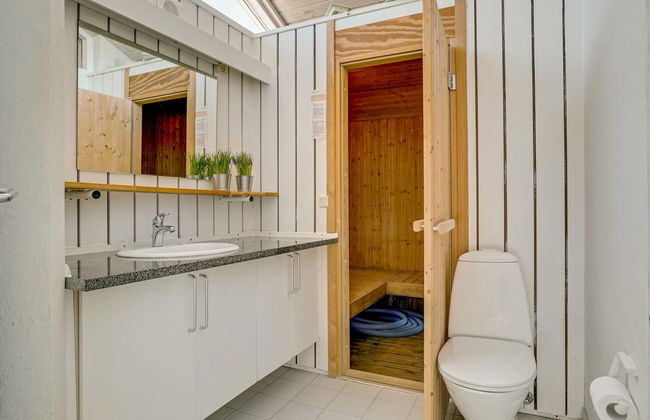 Casa de 4 quartos em Løkken com piscina privada e terraço - Foto 25