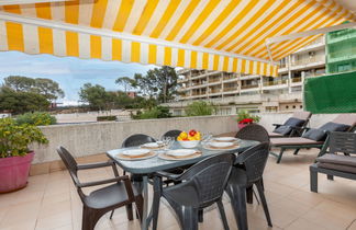 Photo 2 - Appartement de 2 chambres à Salou avec piscine et jardin