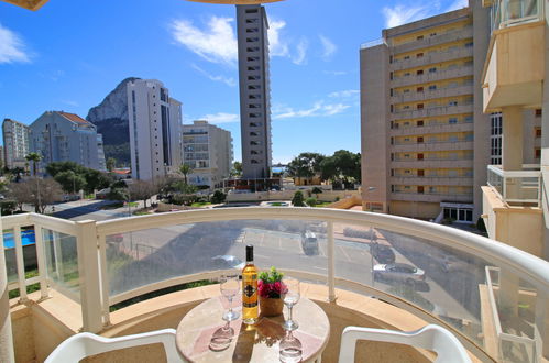 Foto 1 - Apartamento de 2 habitaciones en Calpe con piscina y jardín