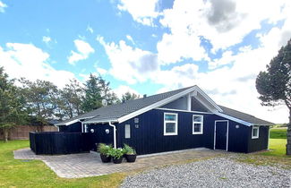 Foto 1 - Casa de 3 quartos em Sæby com terraço e sauna
